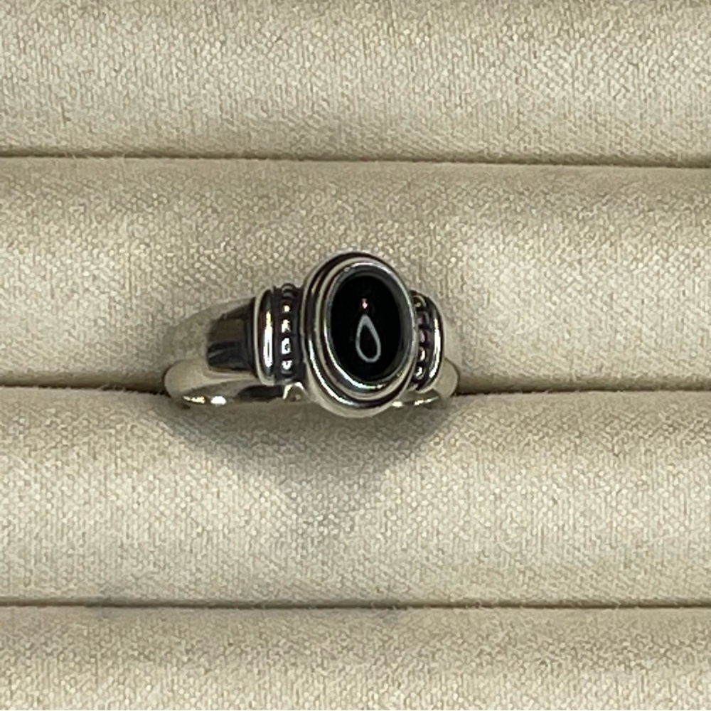 JAMES AVERY - Retired - Black Onyx Center Sterling Silver Band Ring - Size 6.5